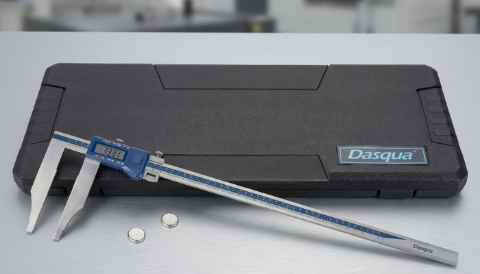 Dasqua 2220-8110 Uzun Tek Çeneli Dijital Kumpas 0-500 mm Kutu İçeriği